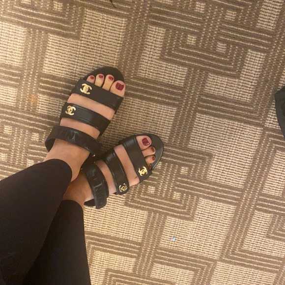 Chanel flat sandals brand new with box 2021 - Picture 7 of 7
